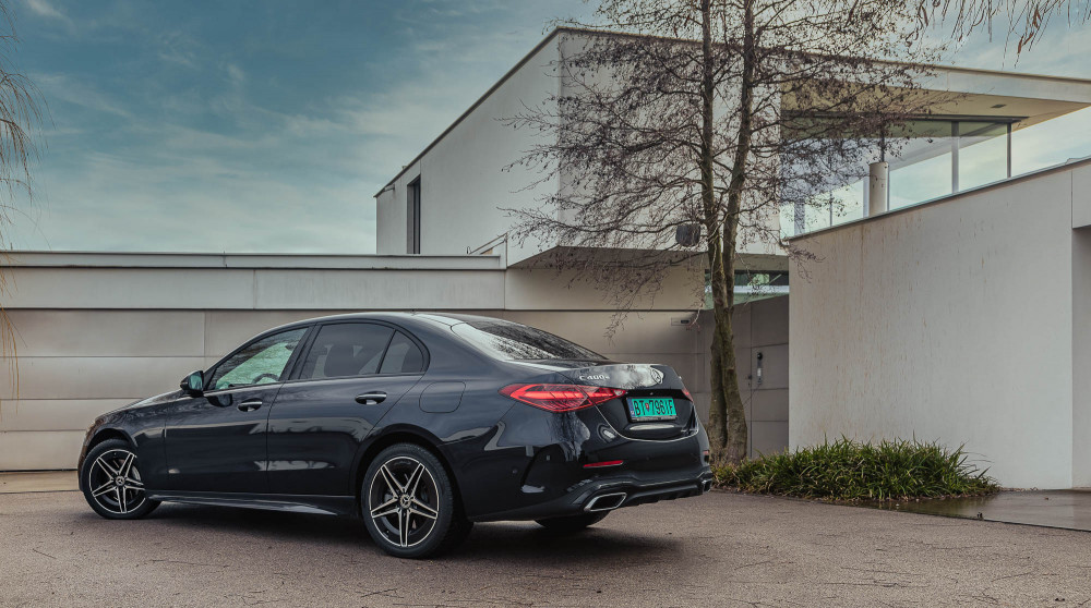 Mercedes-Benz C 400 e 4MATIC